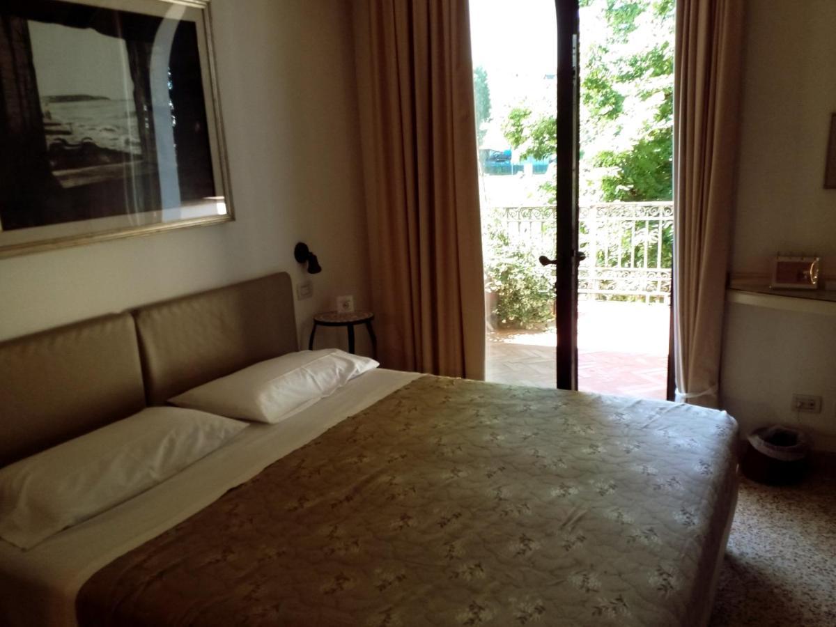 Al Melograno - Room&Breakfast Bolonha Exterior foto