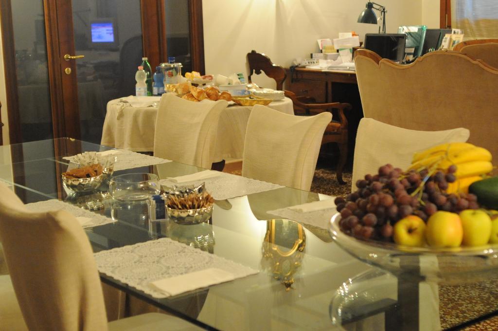 Al Melograno - Room&Breakfast Bolonha Exterior foto